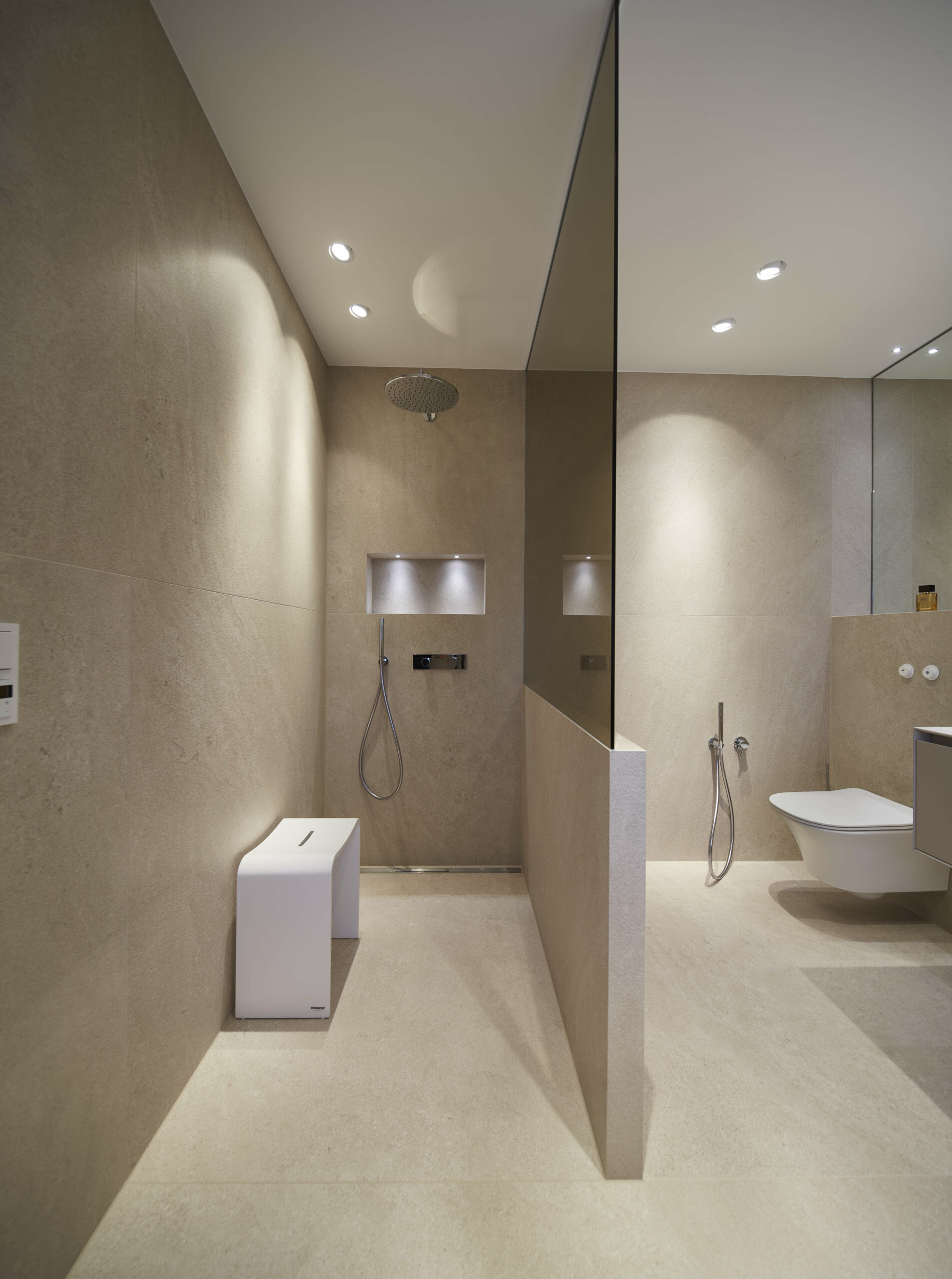 Exklusives Badezimmer in Arnsberg | Raumwerk by Adrian Wojciechowski