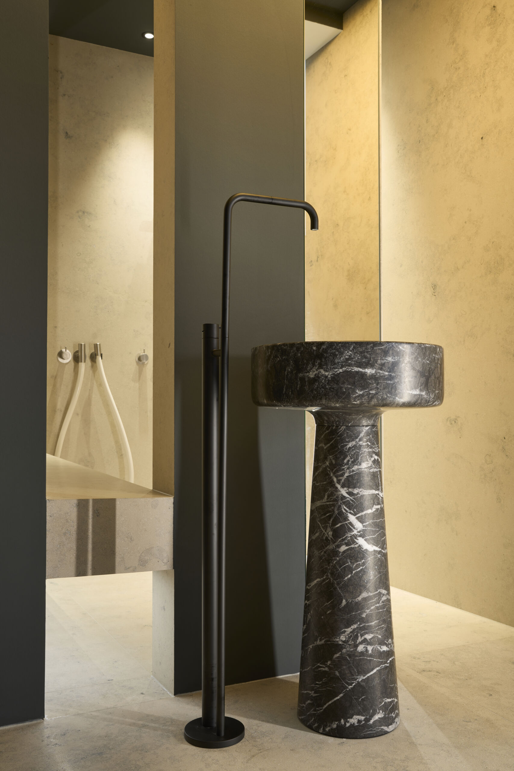 Designhaus in Bad Salzuflen - Wellnessbad | Raumwerk by Adrian Wojciechowski