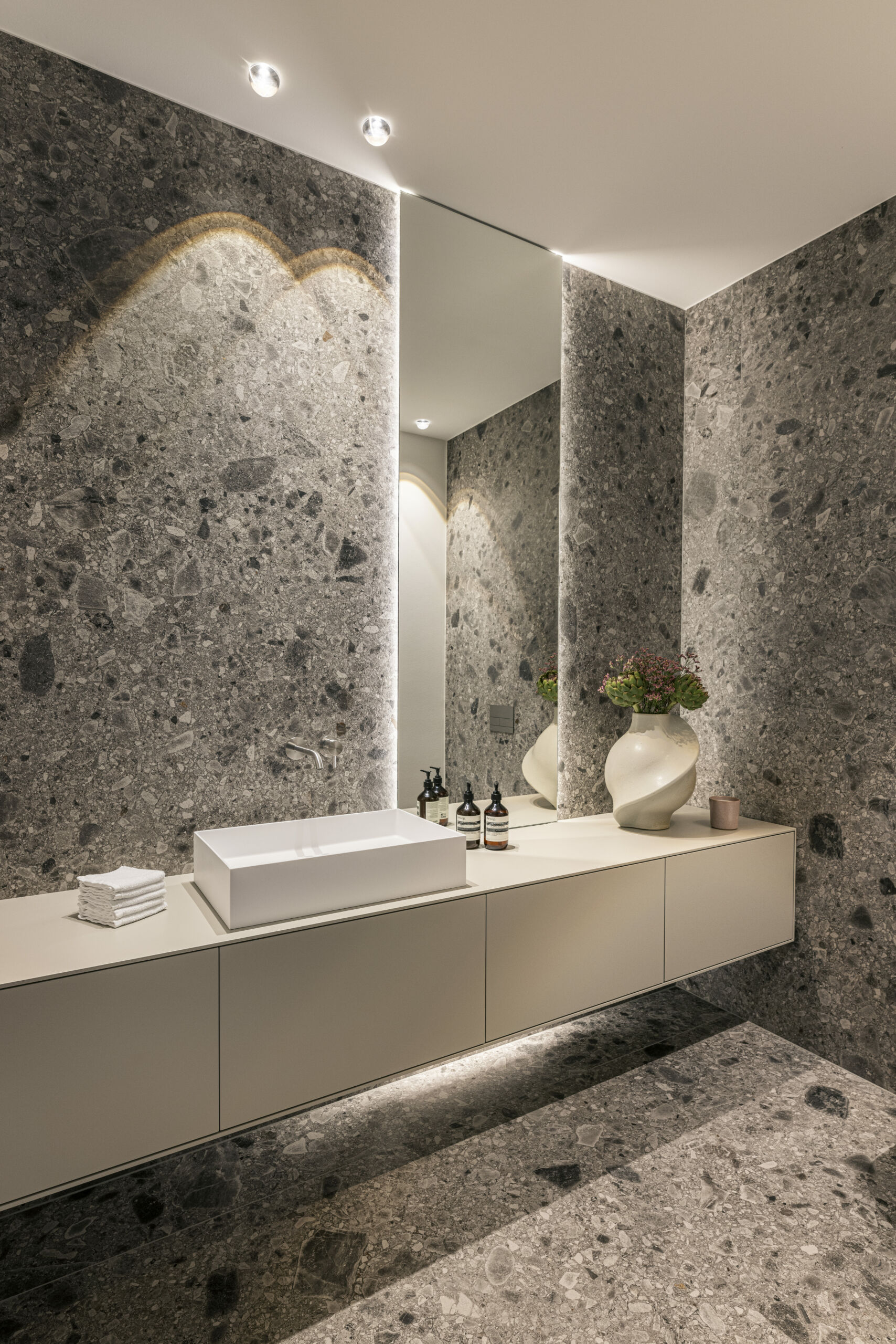 Bauhausvilla in Münster | Gäste-WC | 002