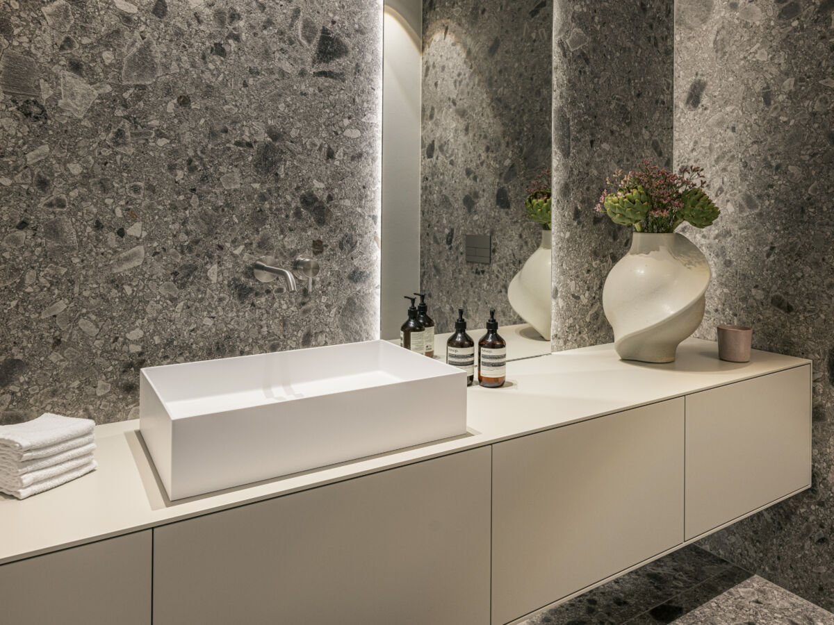 Bauhausvilla in Münster | Gäste-WC | Titelbild